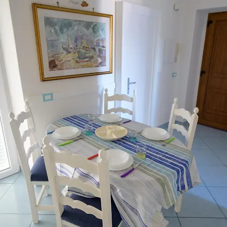 Un Angolo Di Mare...Nel Centro Di Ischia! Exterior photo